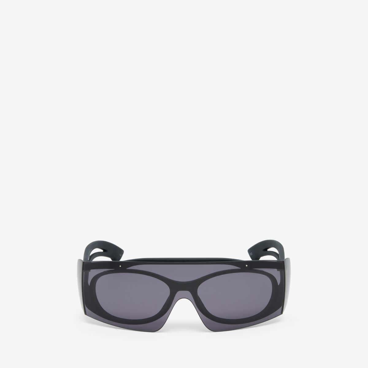 Alexander Mcqueen Futuristic Sunglasses In Black/smoke