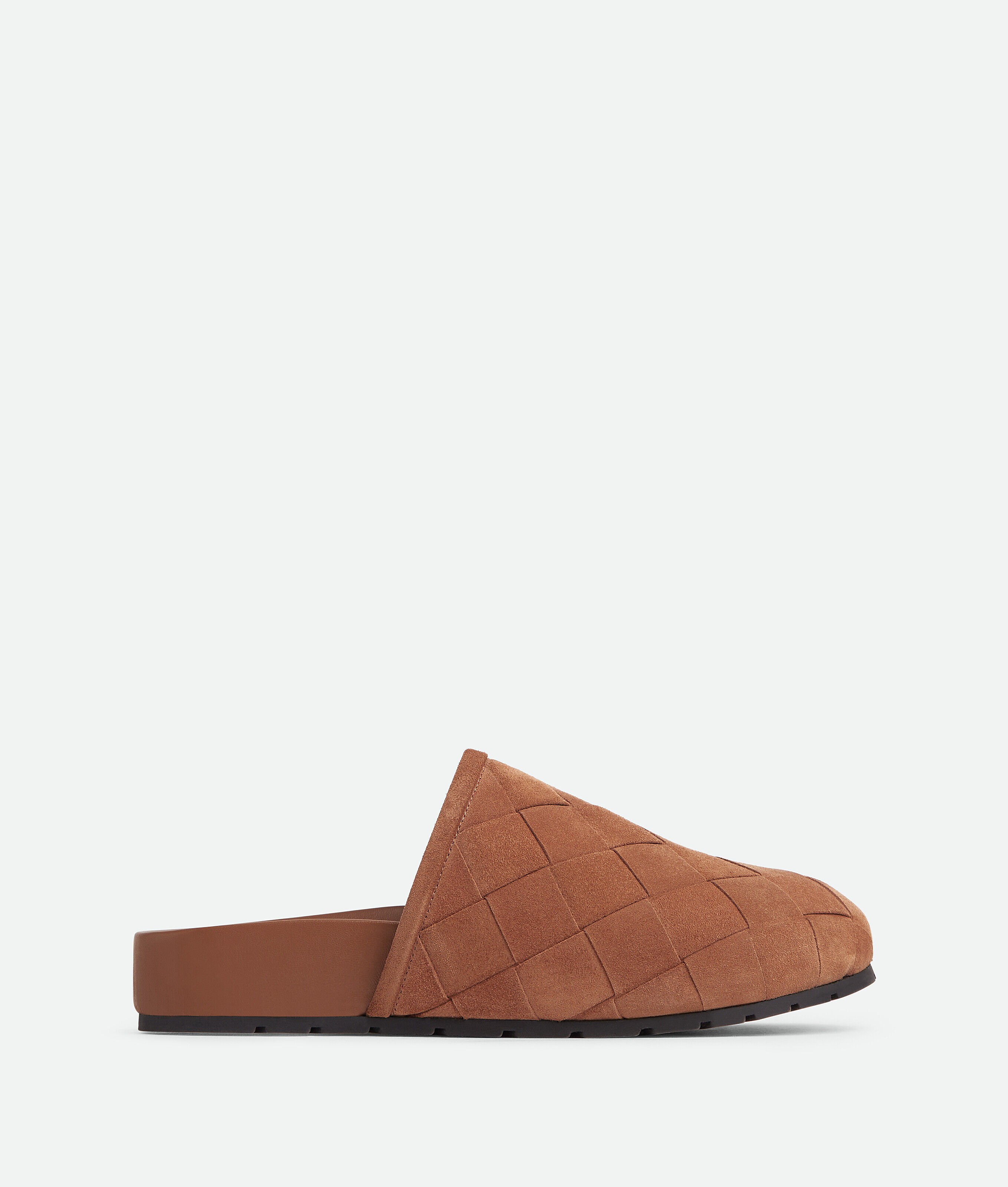 Bottega Veneta Reggie Intrecciato Suede Clogs In Caramel
